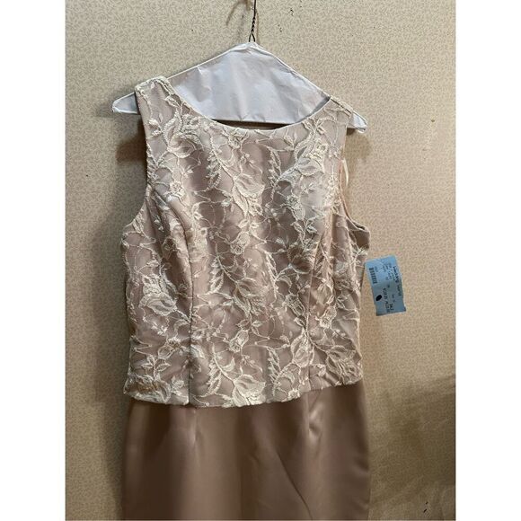 Vintage Jessica McClintock gown - Picture 2 of 9